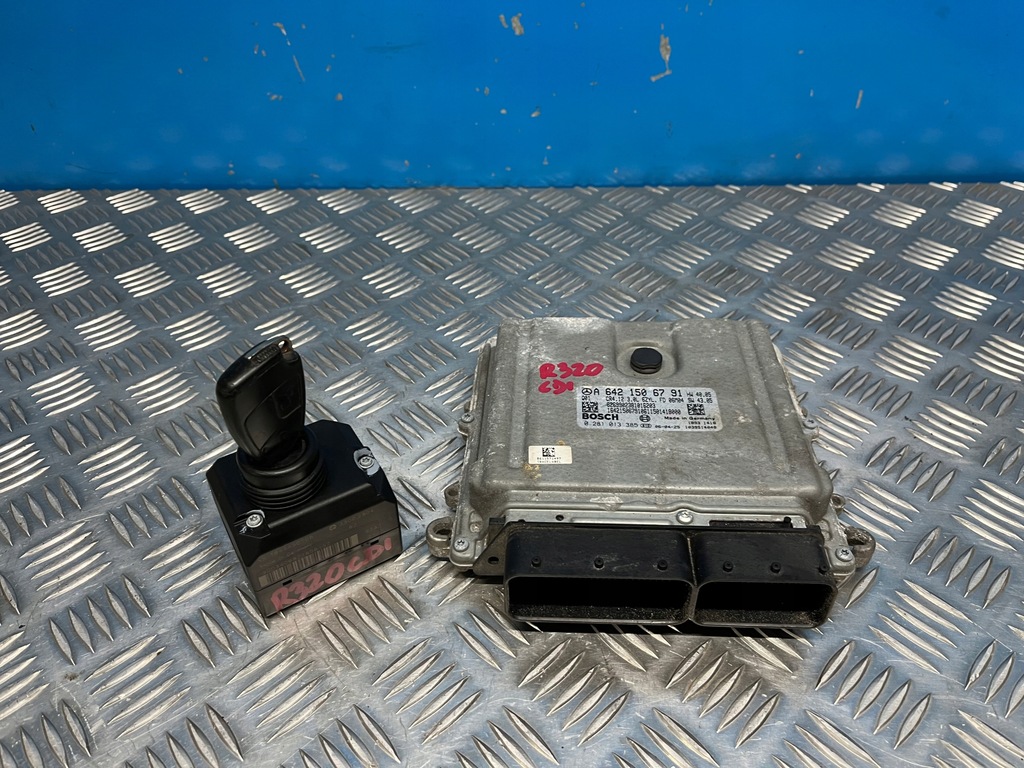 фото №1, Mercedes w251 набір стартовий 3,0 cdi бортовий комп'ютер