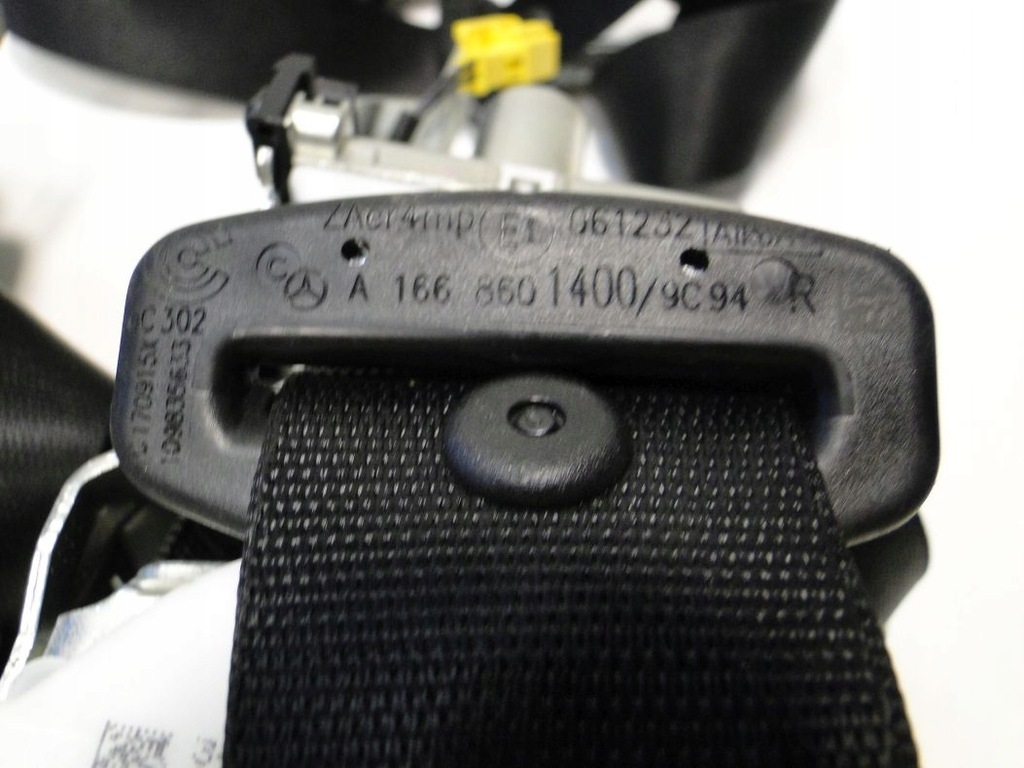 фото №9, Mercedes gle ml gl 166 ремни перед задняя правый левый