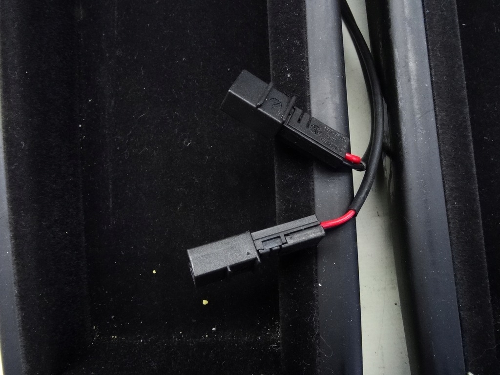 фото №13, Audi a8 d2 подлокотник кожа soul чёрный oryg