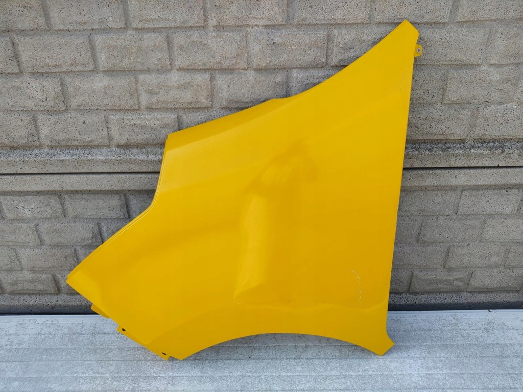 Купити Renault master movano крило передній ліве