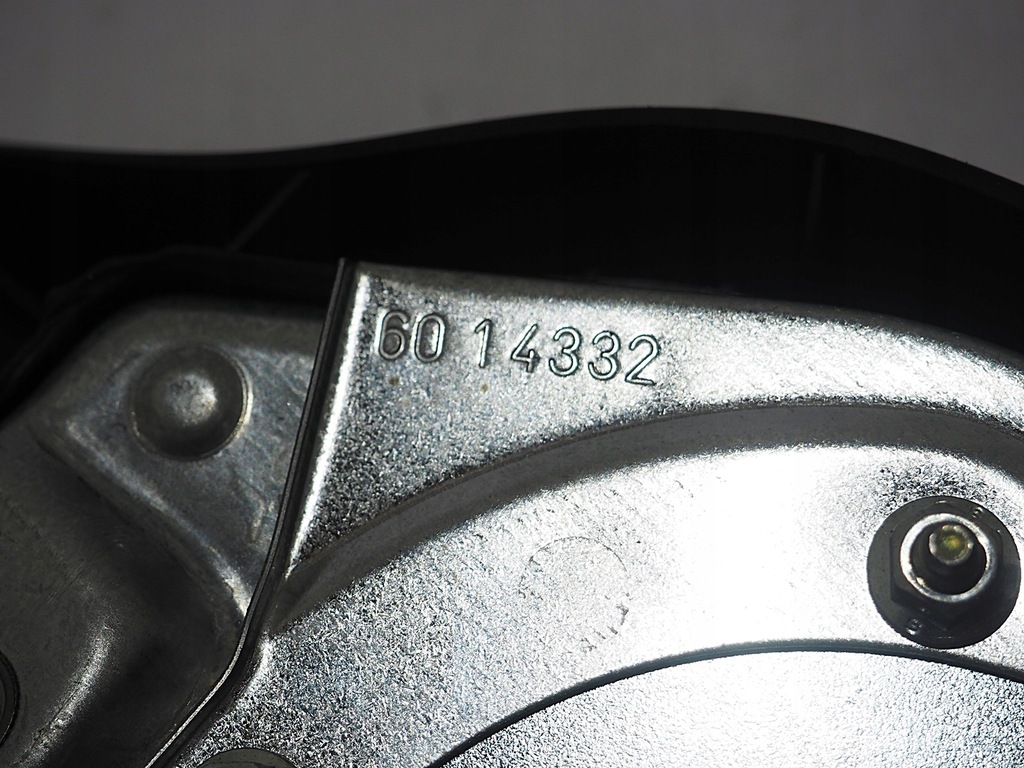 фото №9, Logan подушка воздушная w руля 8200546962