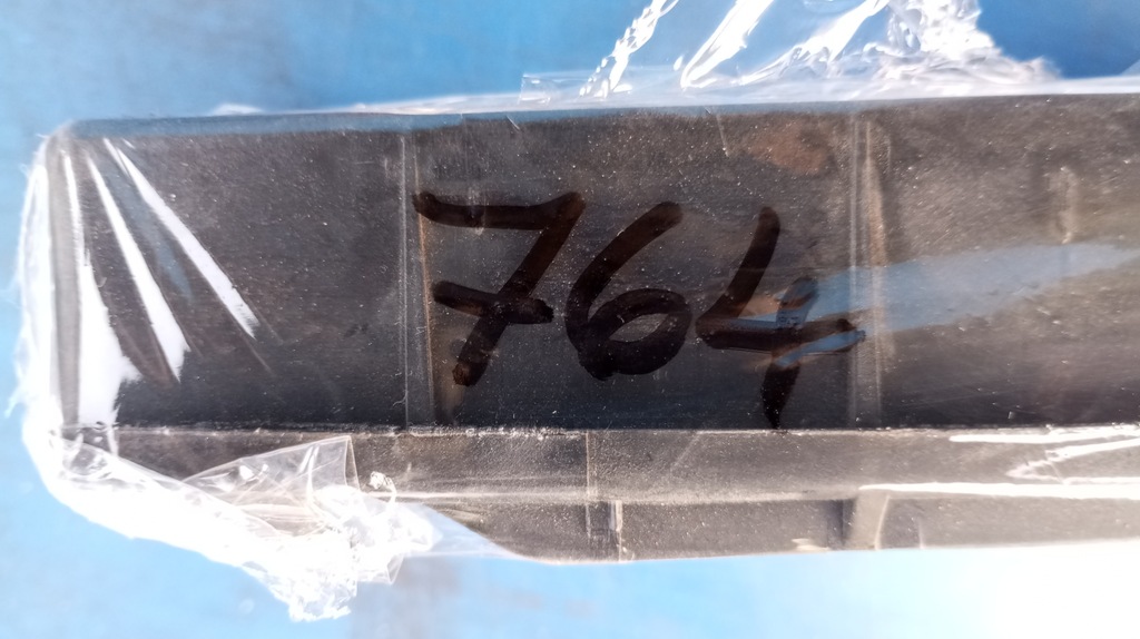 фото №6, Bmw 3 e36 cabrio защита кронштейн лампы противотуманной фары правого 5180126230