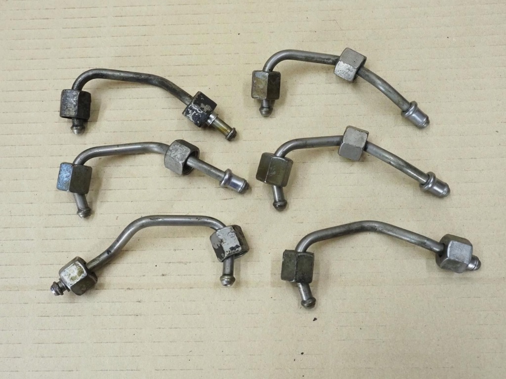 Купити Mercedes 3.0 v6 642 642852 w212 шланг пального трубки форсунок