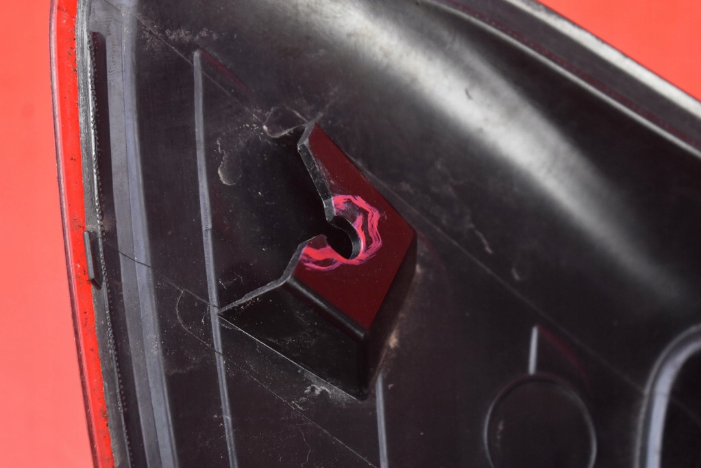 фото №9, Лампа правая задняя задняя 265506669r dacia sandero 2 ii 12-20