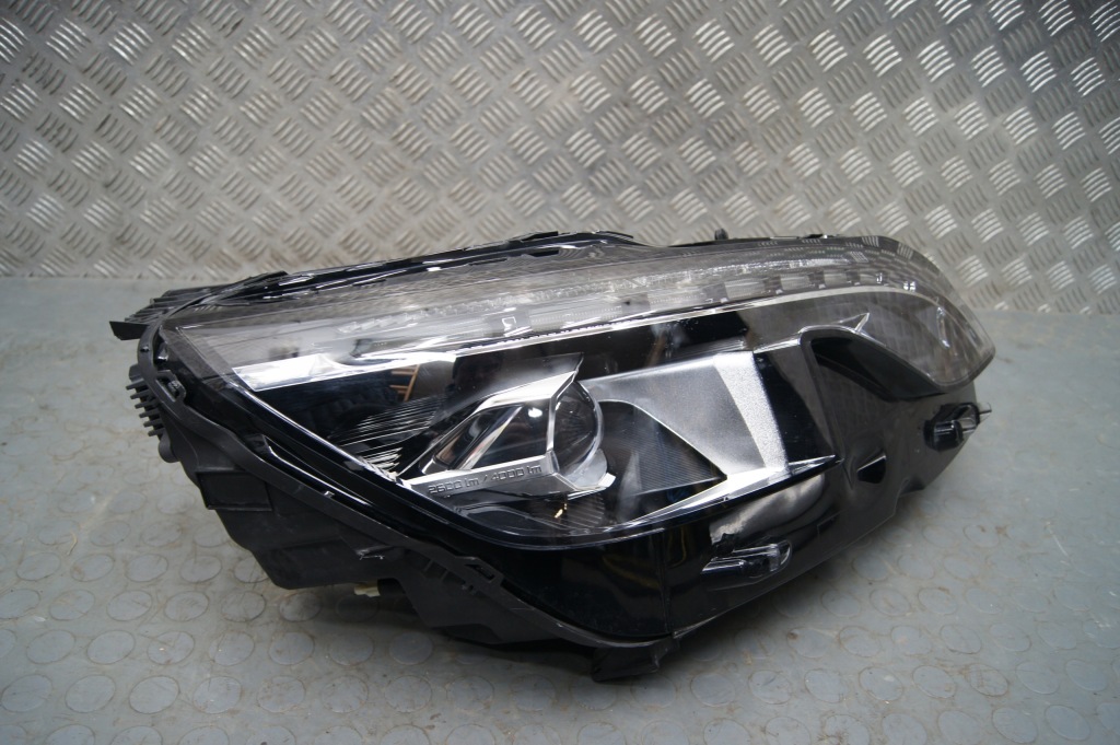 Лампа правая led 3008 ii Оригинал