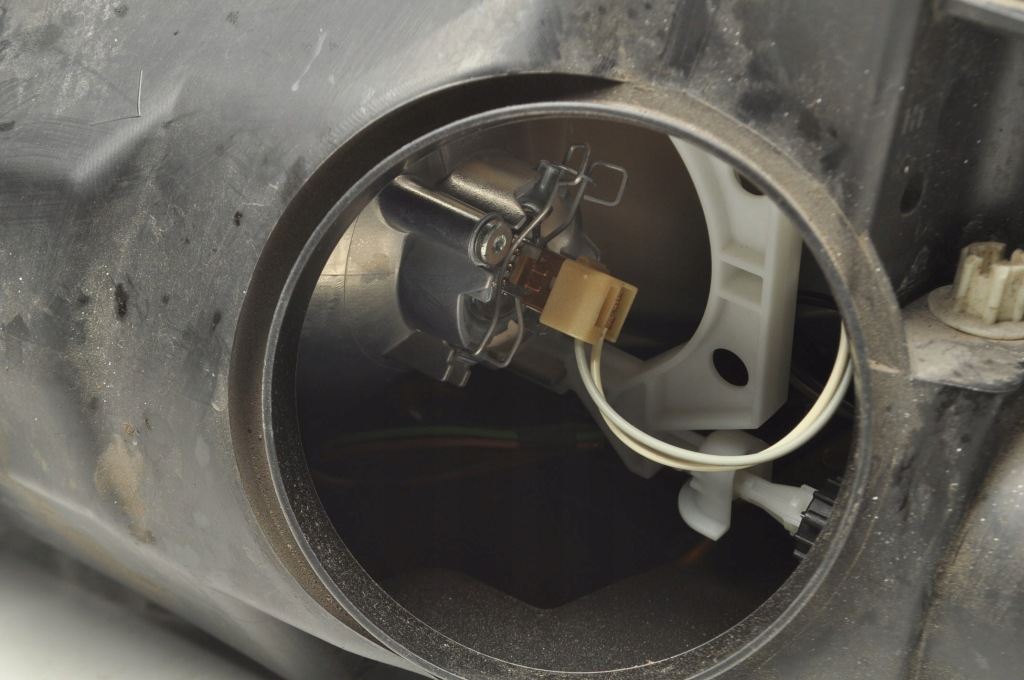 фото №11, Citroen c4 picasso i лампа права передня правий перед eu 162982-00