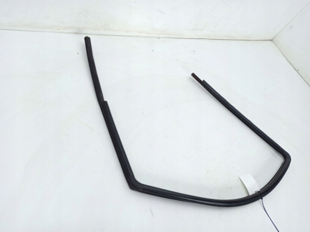 Прокладка скло купе ліва сторона mercedes-benz vito viano w639 a6397200017 Зі Шроту