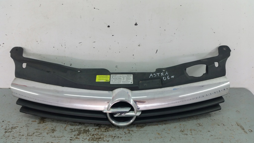 фото №4, Решётка радиатора решётка радиатора opel astra iii