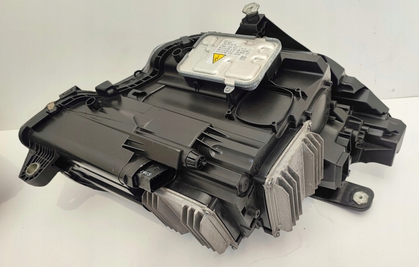 Mercedes cls w218 x218 фара ліва full led ils Оригінал