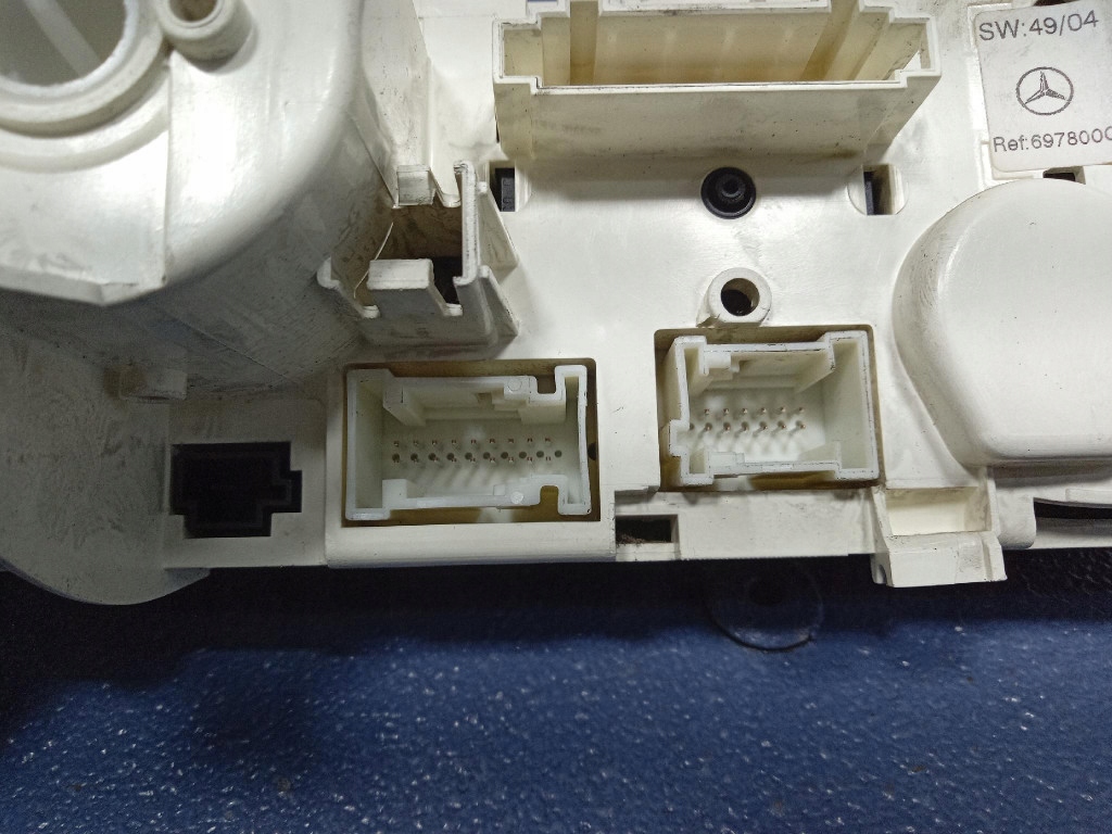 фото №7, Mercedes a klasa w169 панель перемикач кондиціонера обдув a1698301385