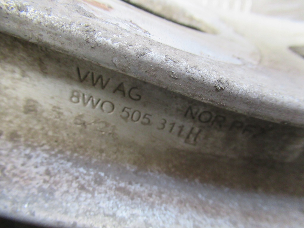 фото №8, Audi a5 rs5 подвеска задняя задние правое поворотный кулак