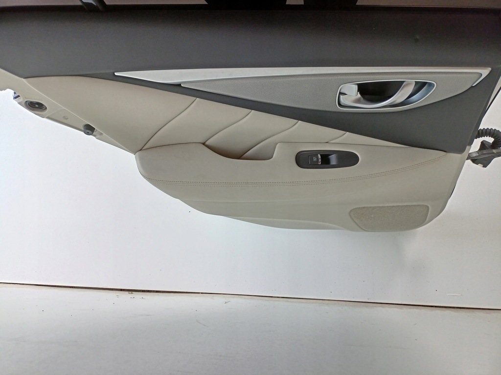 фото №1, Infiniti q50 обивка дверь обшивка левый задняя