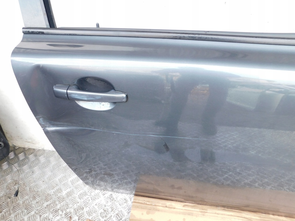 фото №4, Дверь правое volvo c30