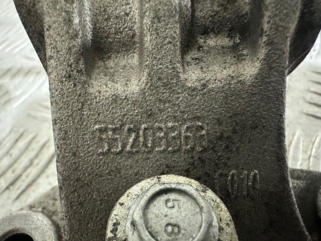 Lancia delta iii 1.6 jtd опора полуось 55203363 Оригинал