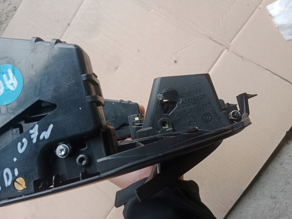 фото №6, Рамка середня попільничка тримачі citroen c6