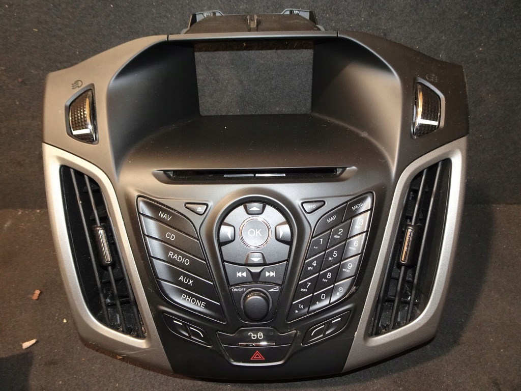 фото №1, Ford focus iii панель радио am5t18k811cd