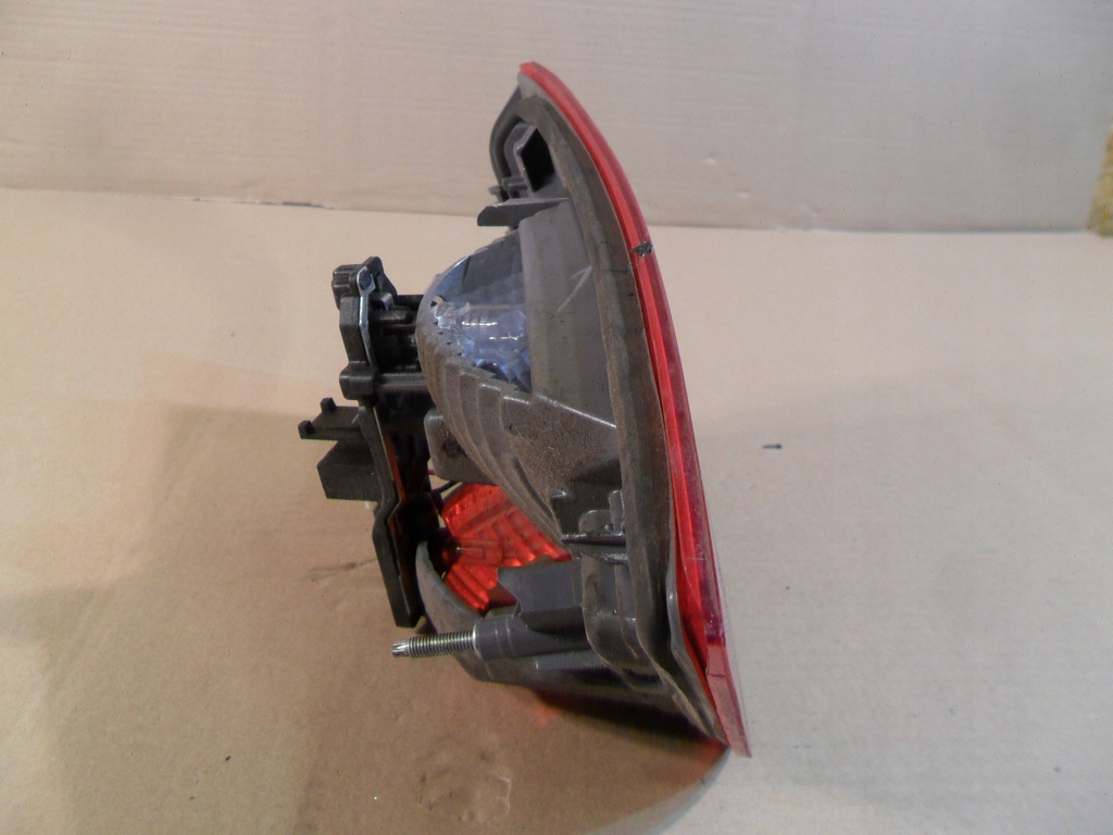 фото №6, Bmw x3 f25 led лампа правий задня 7217314-12