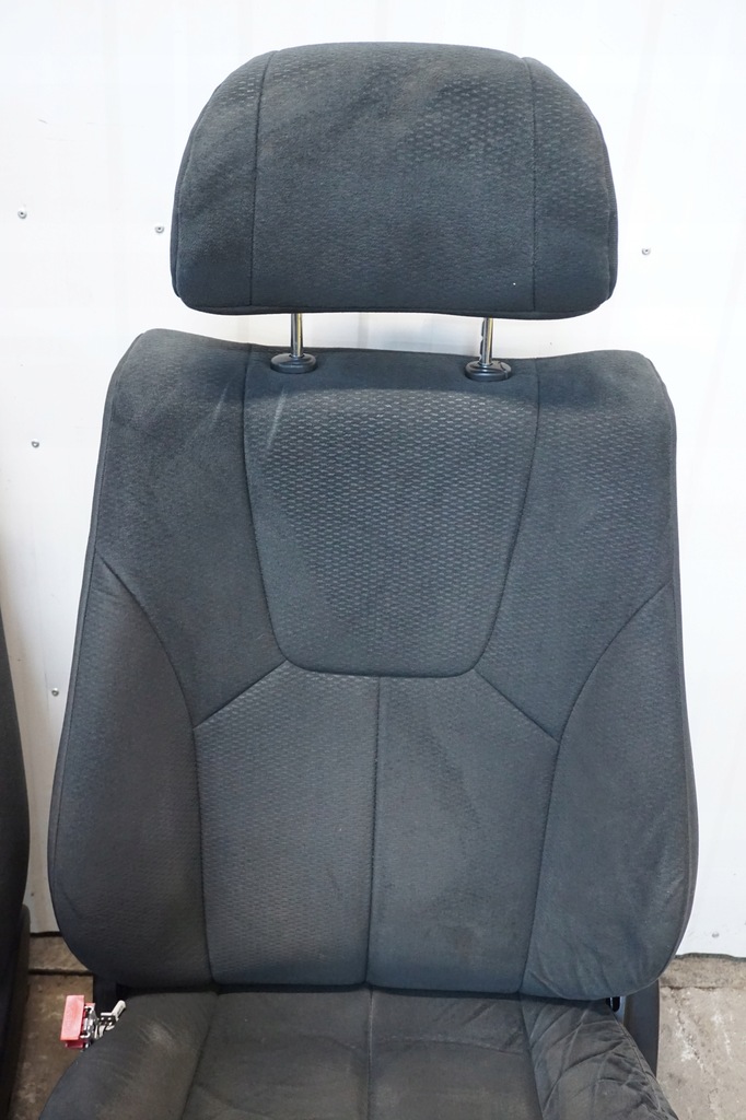 фото №7, Ssangyong rexton сиденье сиденья перед eu комплект