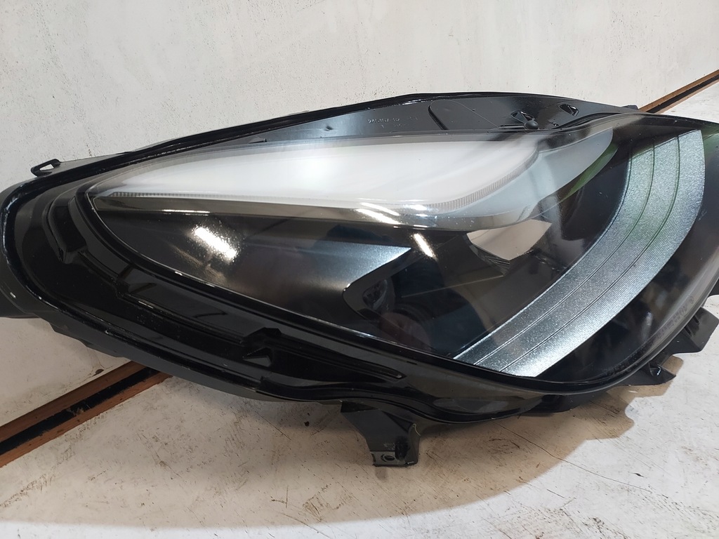 фото №5, Лампа tesla 3 full led правая перед