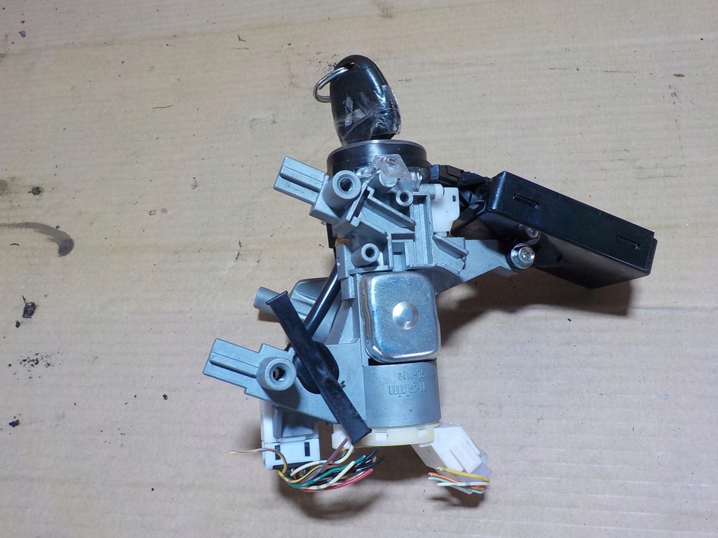 фото №7, Lancer замок запалювання ключ 8670a037 1.8 did