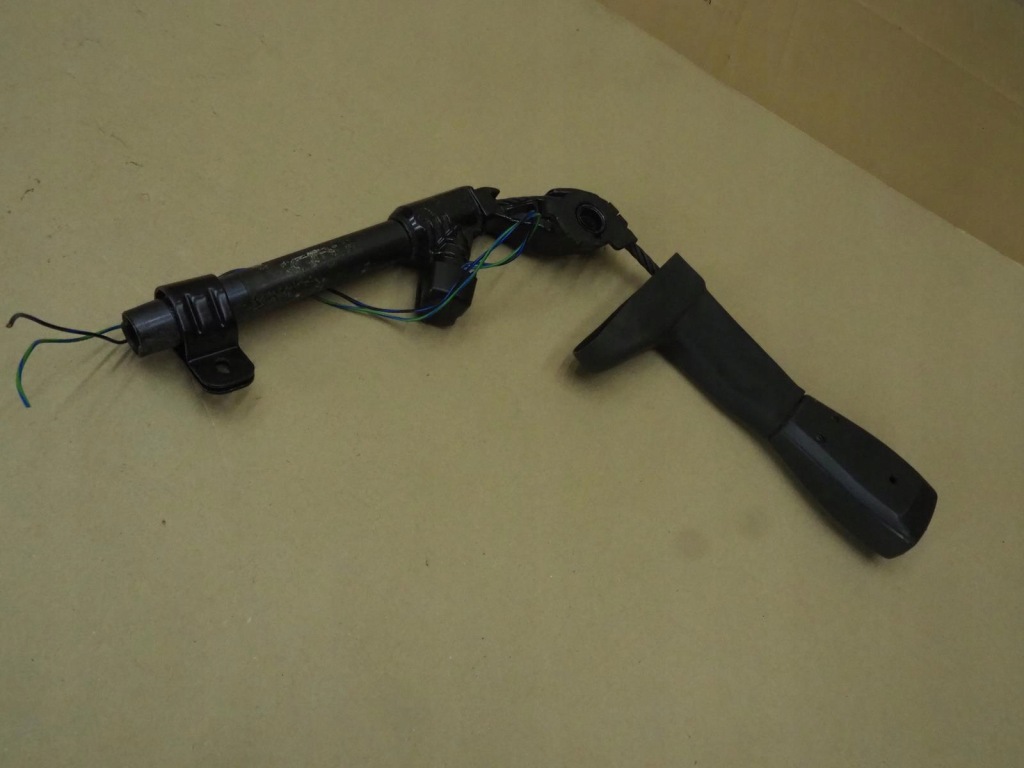 Кліпса поперечина безпеки лівий перед volvo s40 ii v50 2004-2007 європа Київ