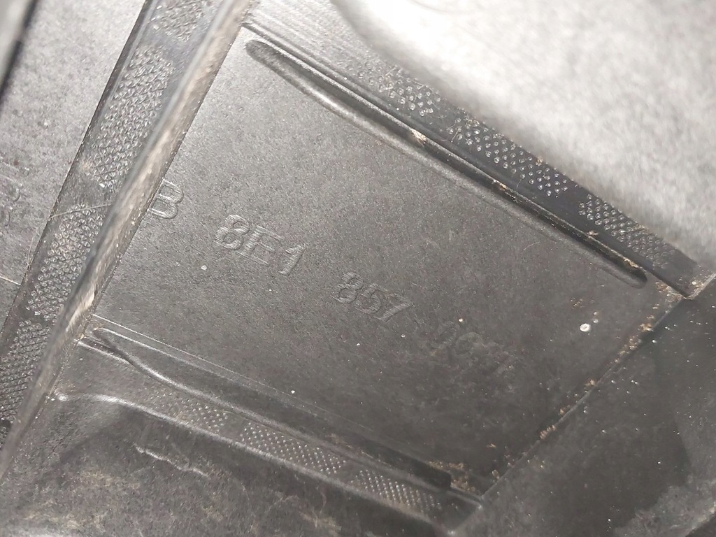 фото №8, Приборная панель приборная приборная панель audi a4 b6 8e1857067a