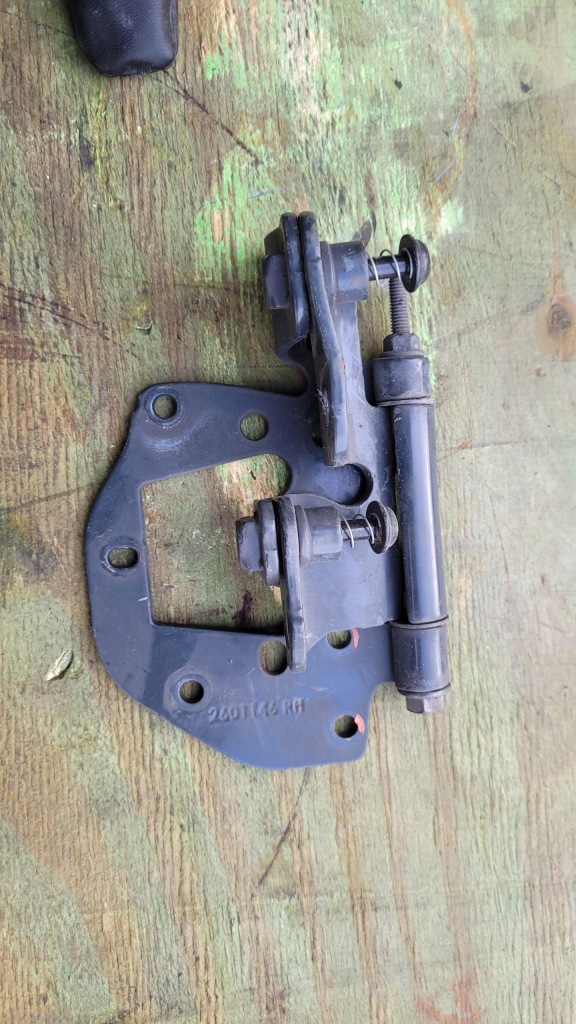 фото №1, Петля лампи кронштейн scania права str. 2601146