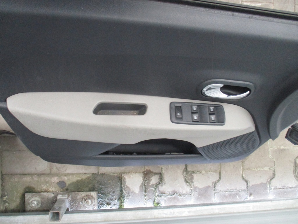 фото №7, Dacia lodgy дверь правое перед задняя hnk