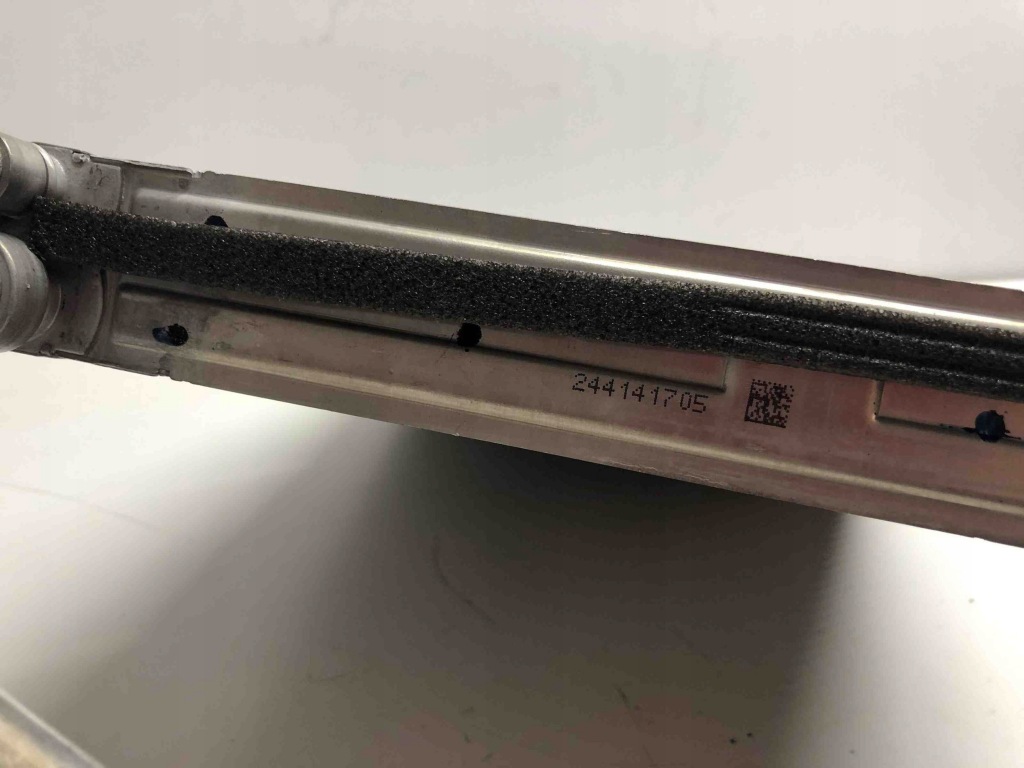 фото №8, Bmw 3 f30 f35 f31 радіатор кондиціонера 9289832 2014 2000cm3