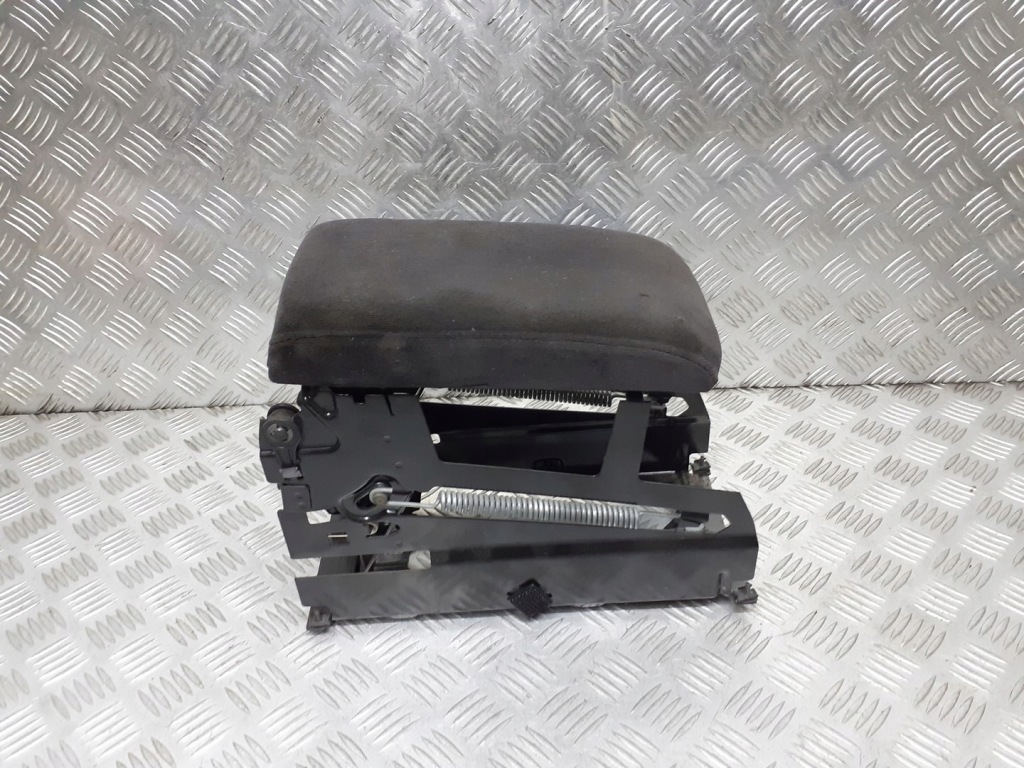 Купить Подлокотник volkswagen passat b5 3b1864207