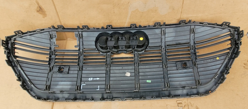 фото №7, Audi e-tron решётка радиатора решётка радиатора 4ke