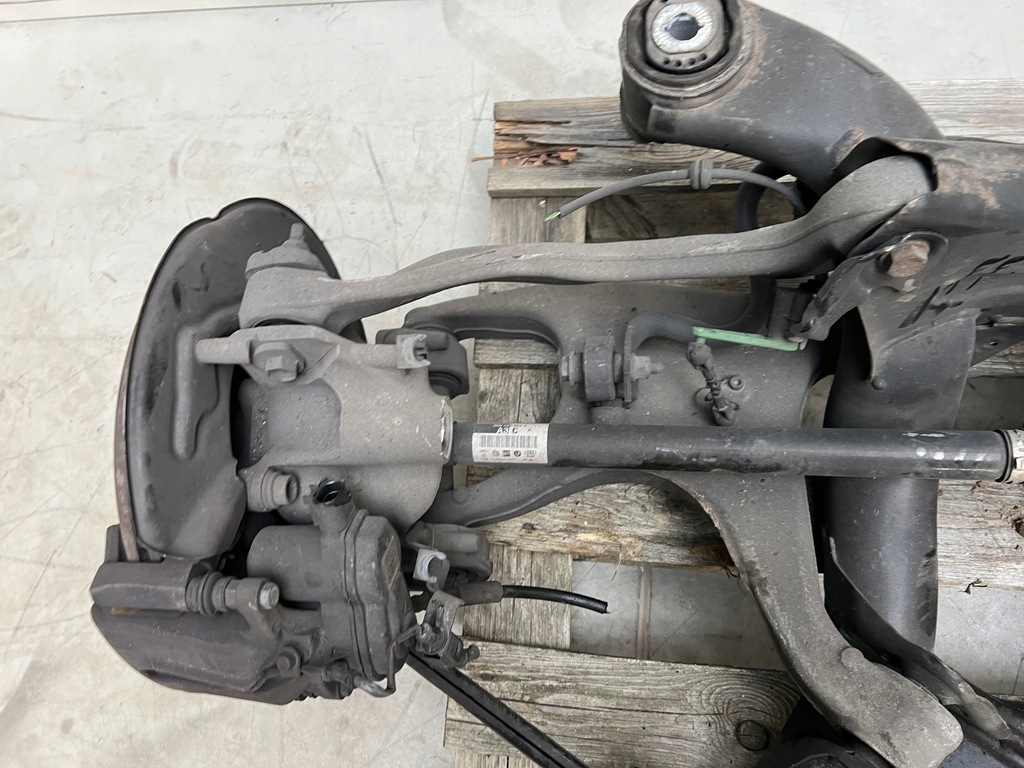 фото №12, Подвеска задние дифференциал audi a8 d4 3.0 tdi