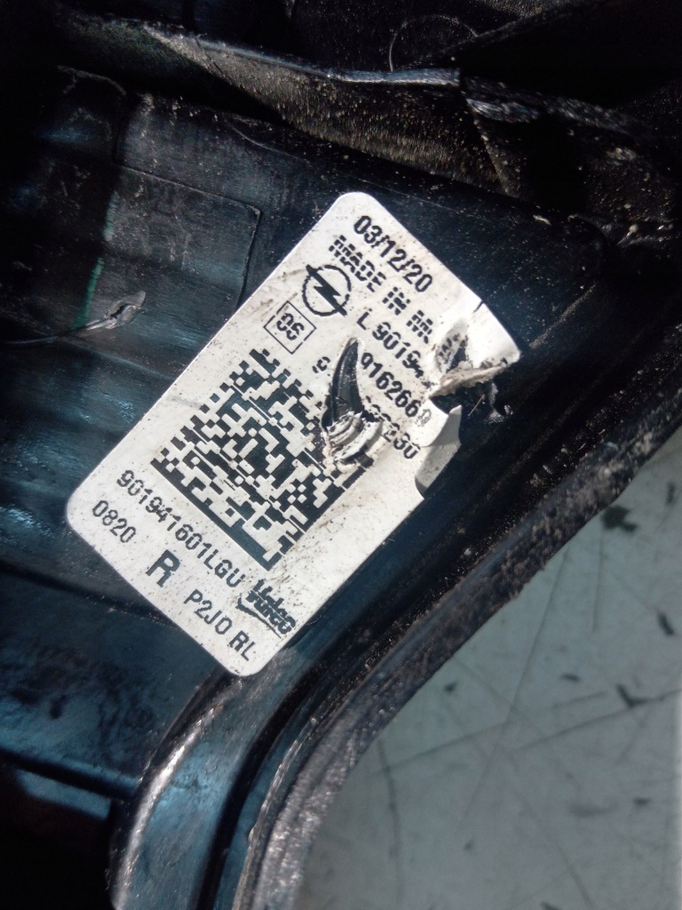 фото №3, Opel corsa f лампа крышки правая задняя led gs-line