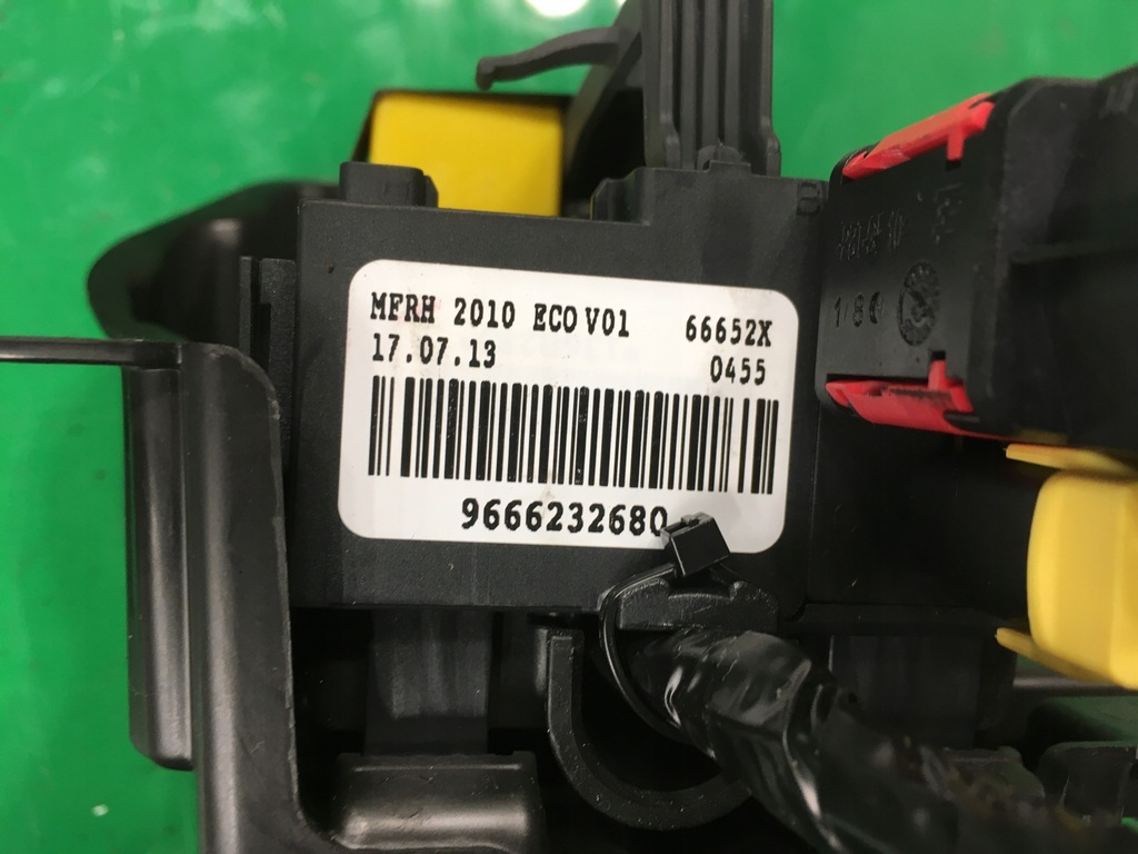 фото №11, Коробка предохранителей peugeot 2008 9666232680