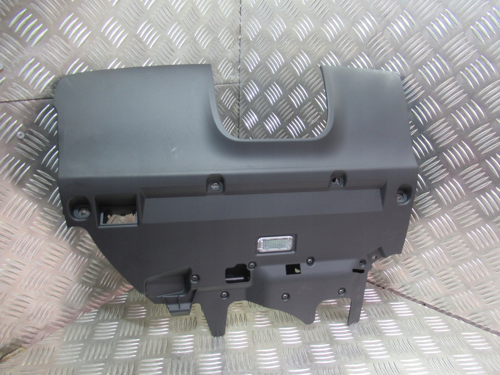 фото №1, Audi r8 420 06- корпус pod кермо 423857557