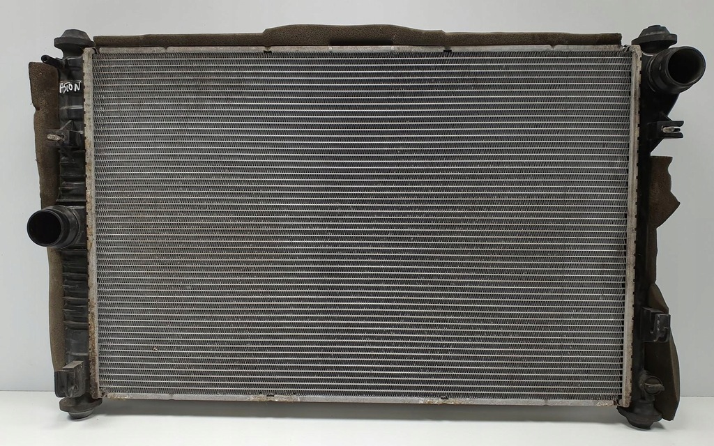 фото №1, Радиатор wody aston martin rapide 6.0 v12