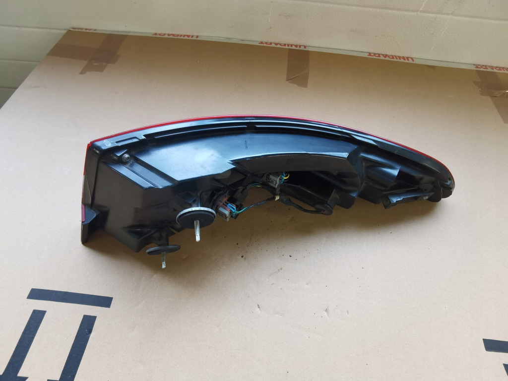 фото №12, Jaguar xf x250 - лампа задняя левая