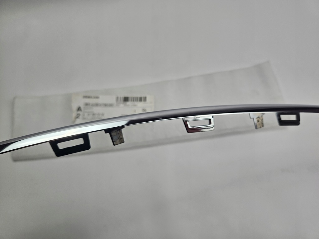 фото №10, Mercedes gls x167 amg 2019 - молдинг хром бампера перед лівий a1678850906