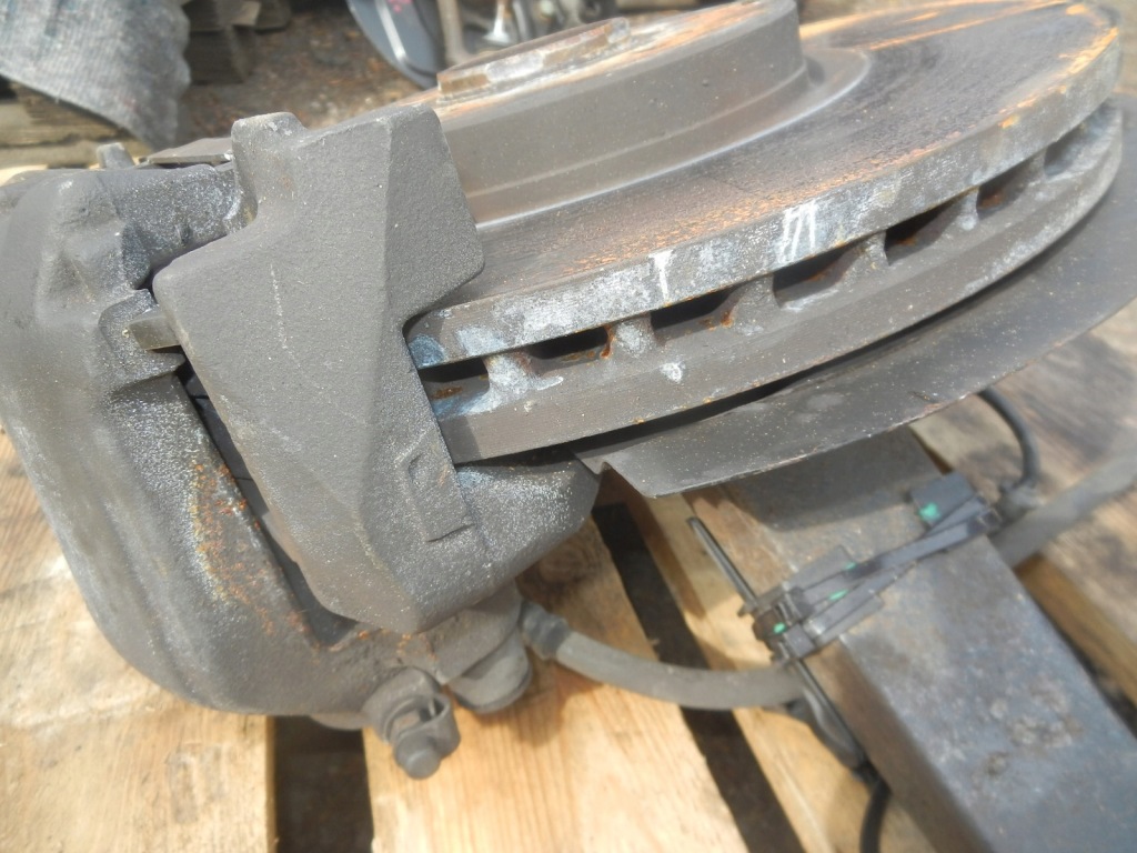 Поворотний кулак ліва перед mercedes ml w164 164 3.0cdi Недорого