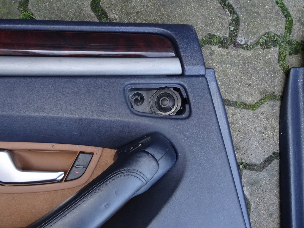 фото №11, Audi a8 d3 03-05 обивка обшивки дверь доставка