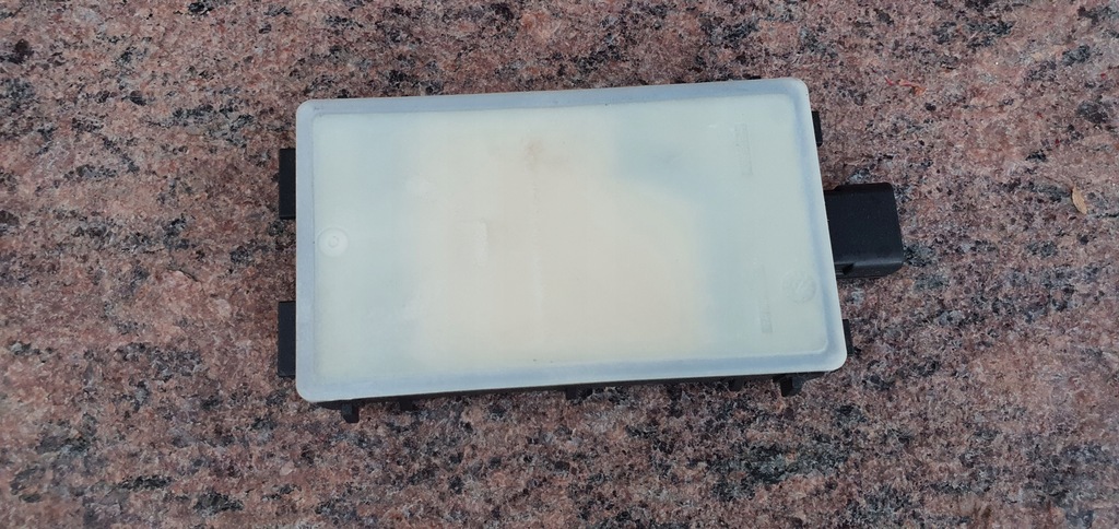 фото №2, Bmw i7 g70 радар датчик датчик ассистент переключения поперечина движения