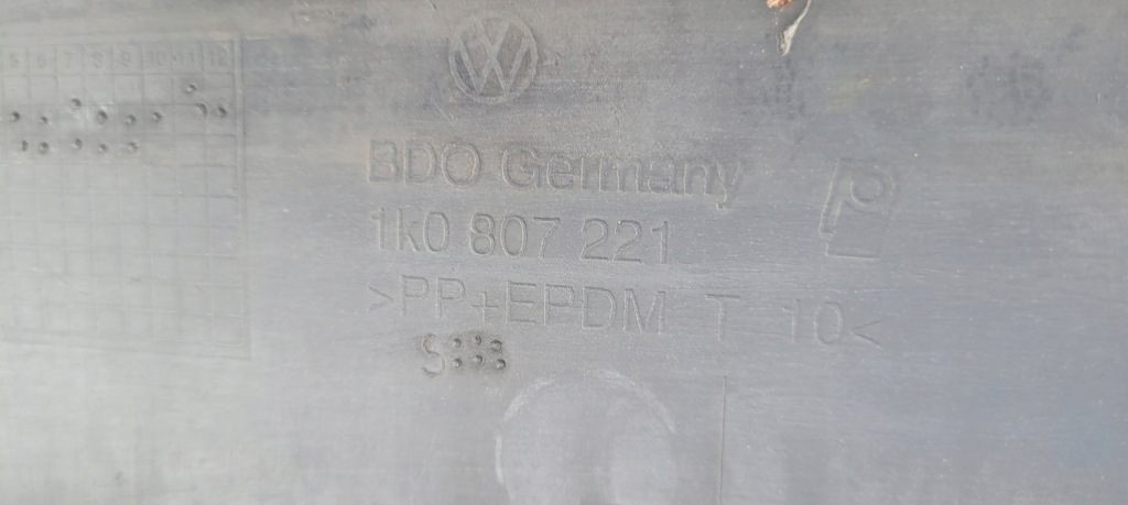 Бампер перед передній vw golf v універсал jetta / 6201 Оригінал