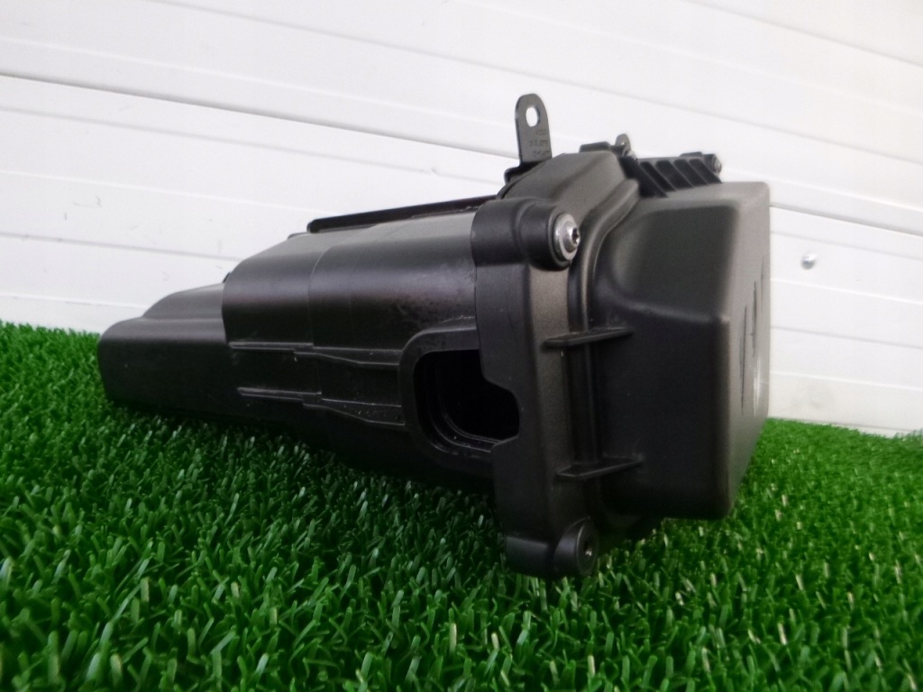 фото №4, Bmw f32 f33 f36 корпус коробка запобіжників