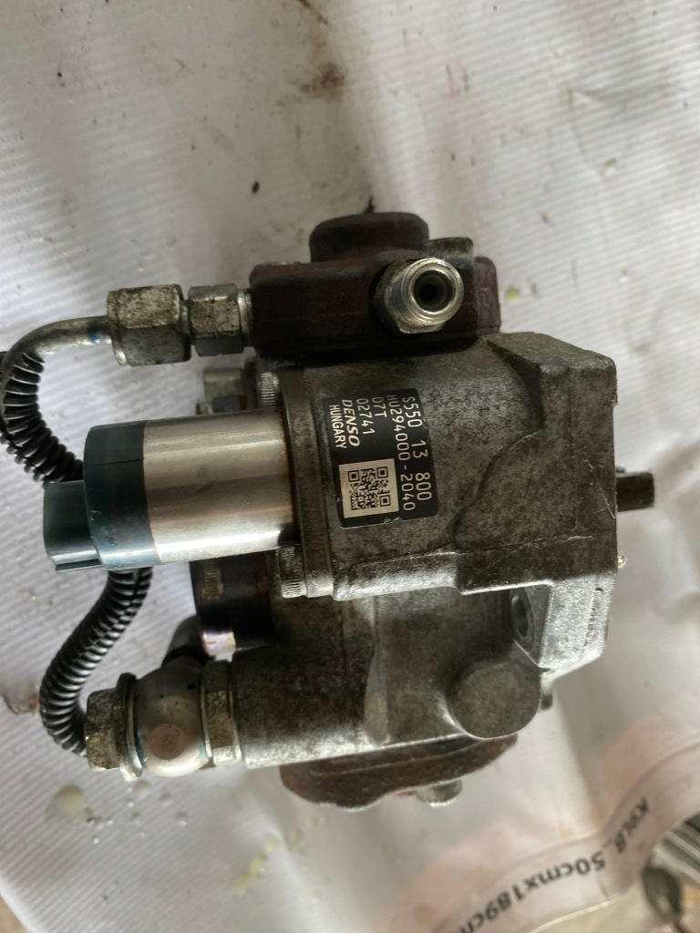 Насос упорскування mazda cx3 1.5d sky active s55013800 в Україні