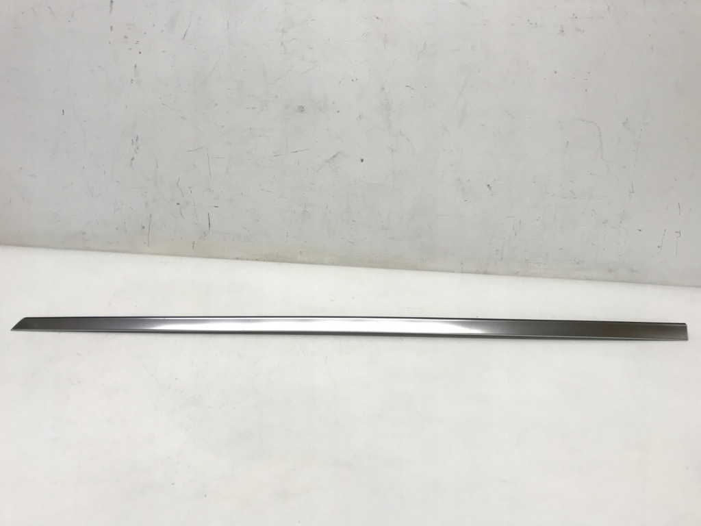 фото №1, Молдинг дверь правая перед mercedes v297 eqs