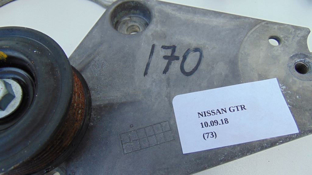 фото №3, Nissan gt-r gtr ролик натягувач кронштейн