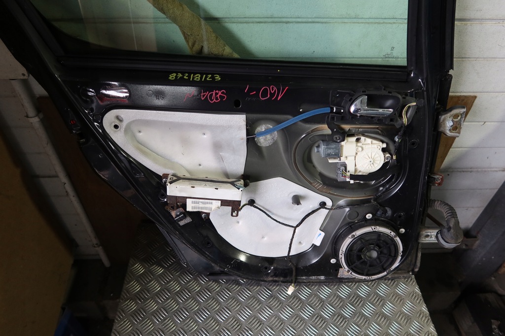 фото №15, Дверь задние левая peugeot 407