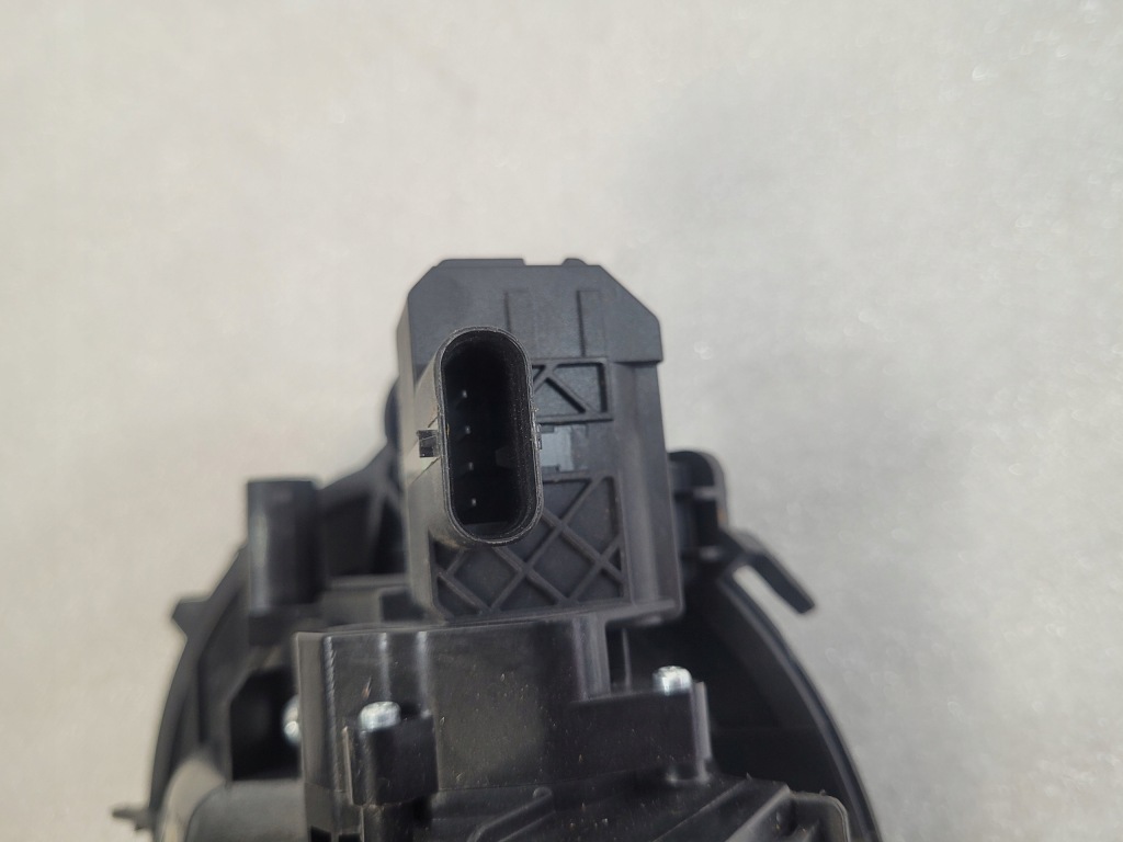 фото №8, Ручка кришки багажника mercedes a0997504600