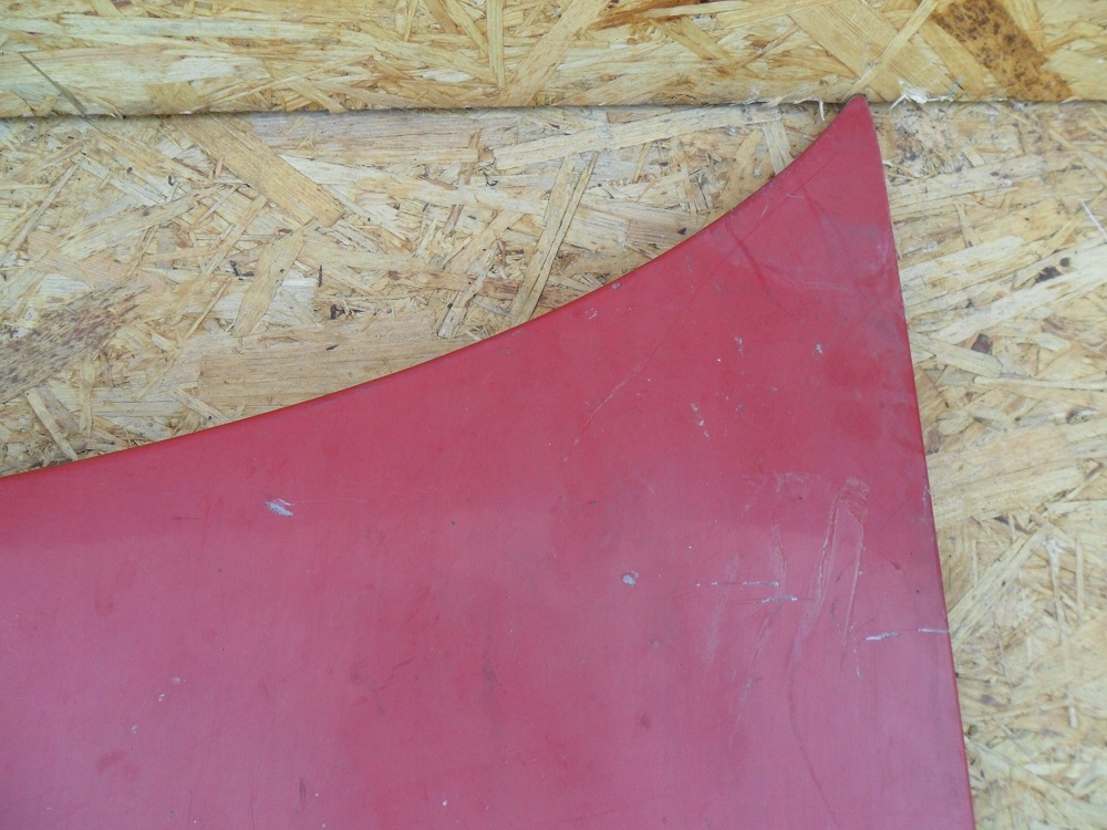 фото №7, Mitsubishi carisma da 1997-2000 капот