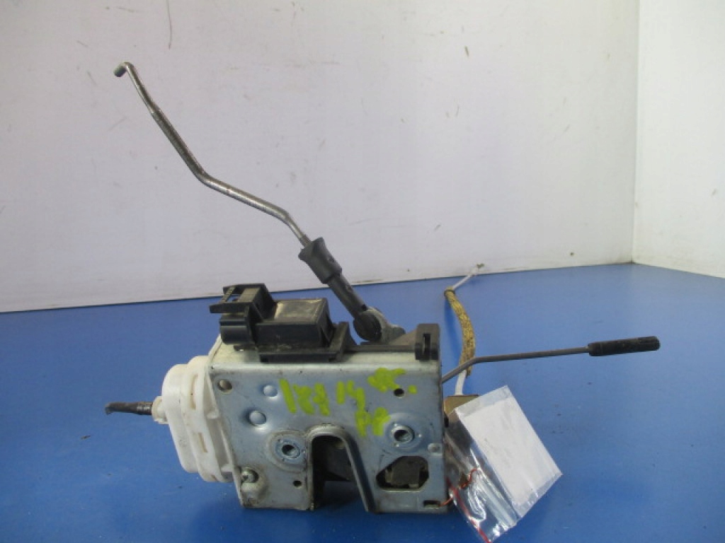 фото №5, Audi a3 8l замок дверь перед правый 8l1837q16c оригинальный 3pin +трос